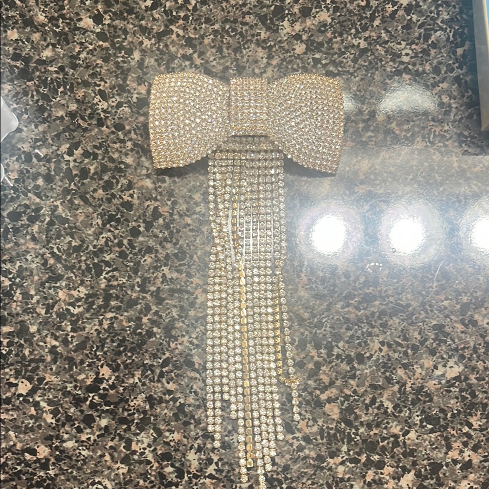 Elegant Gold Crystal Bow Hair Clip
